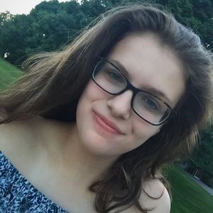 Meet your Posher, Laurel